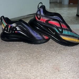 Air max 720 rainbow